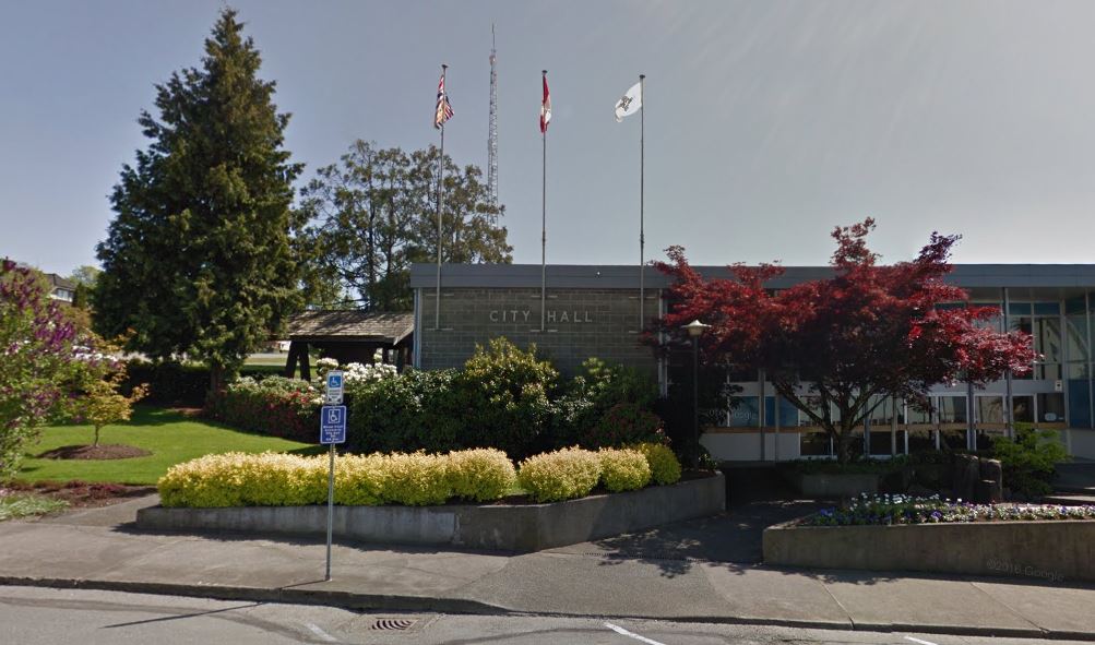 'Many questions remain' says Port Alberni mayor after manhunt ends