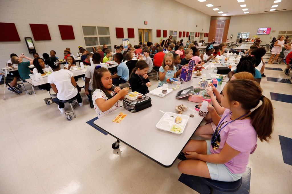 coronavirus-can-b-c-high-school-students-leave-school-at-lunch