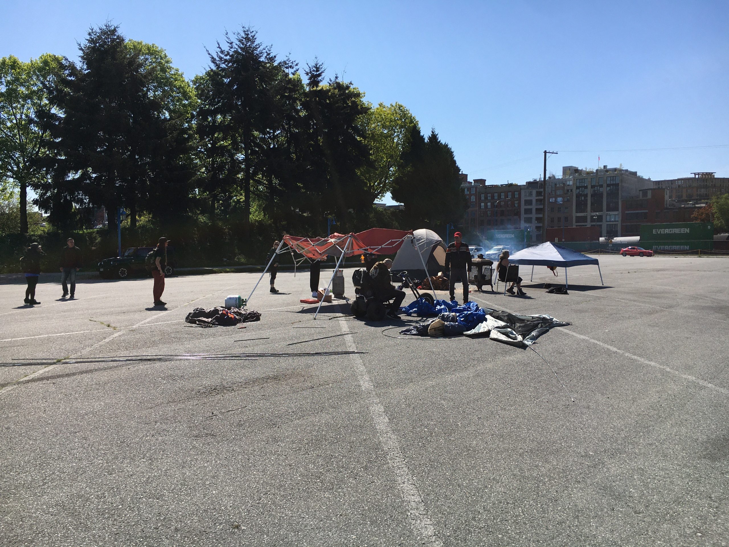 Tent city set up in Port of Vancouver parking lot after Oppenheimer