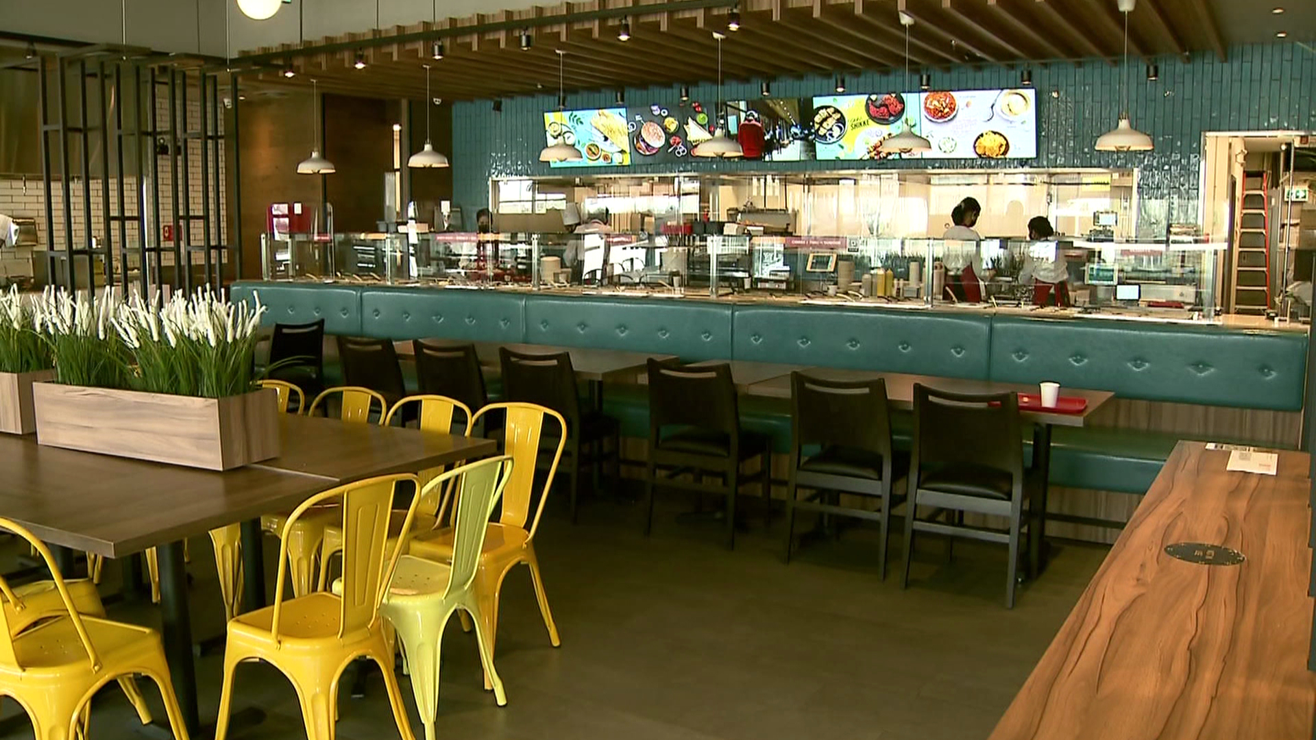 B C Restaurants Hope Vaccine Card Will Prevent Further Restrictions During Holidays