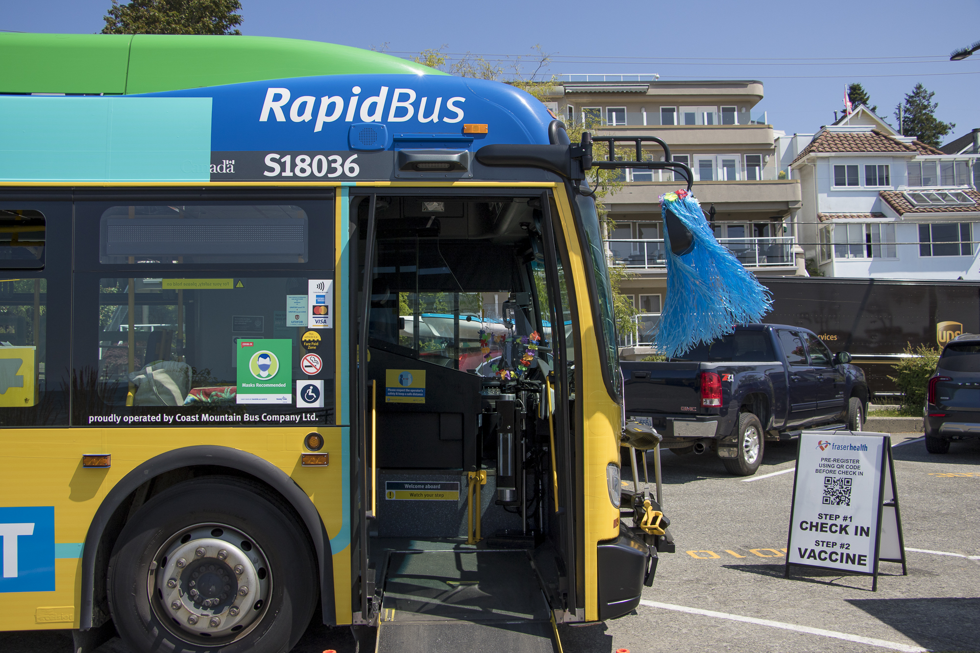 translink vaccine bus