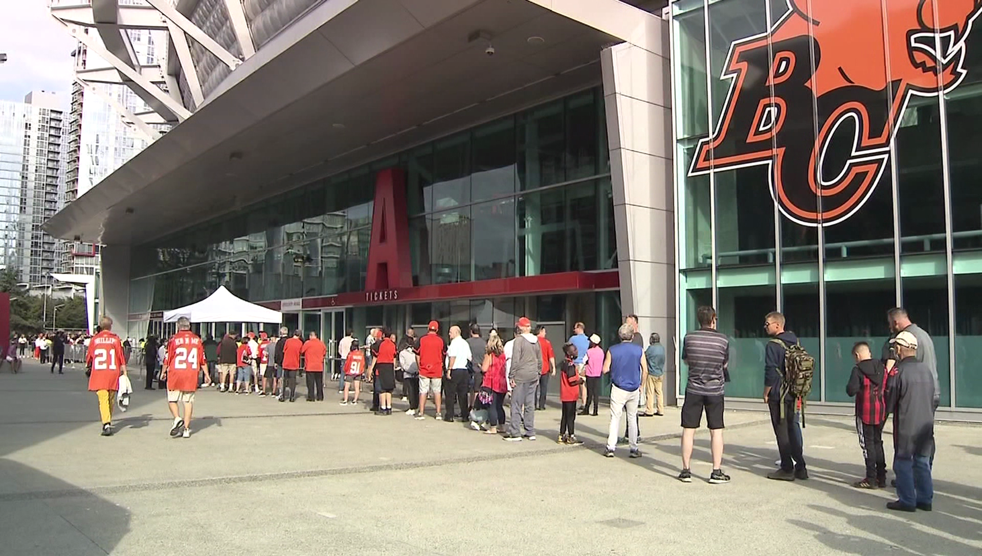Fan safety concerns at BC Place amid rising COVID-19 cases