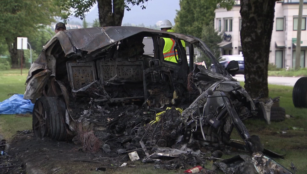 Burnaby Crash On Boundary Leaves One Dead | CityNews Vancouver