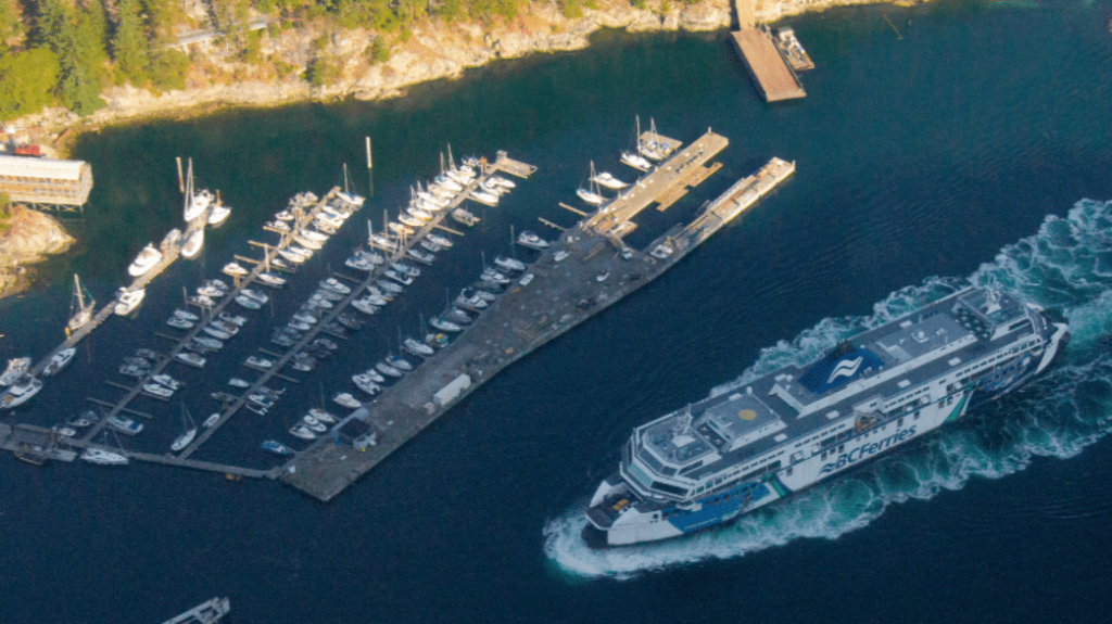 A BC Ferries vessel arrives at the Horseshoe Bay terminal on Friday, July 30, 2021. (Riley Phillips, NEWS 1130 Photo)