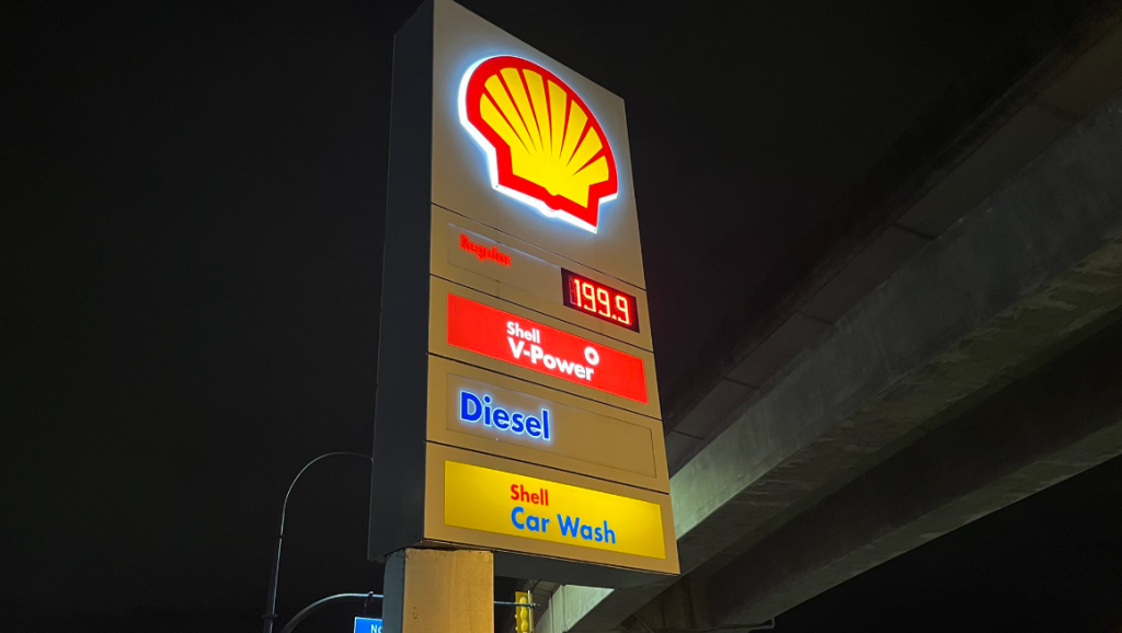 Metro Vancouver fuel prices could drop again this week: GasBuddy