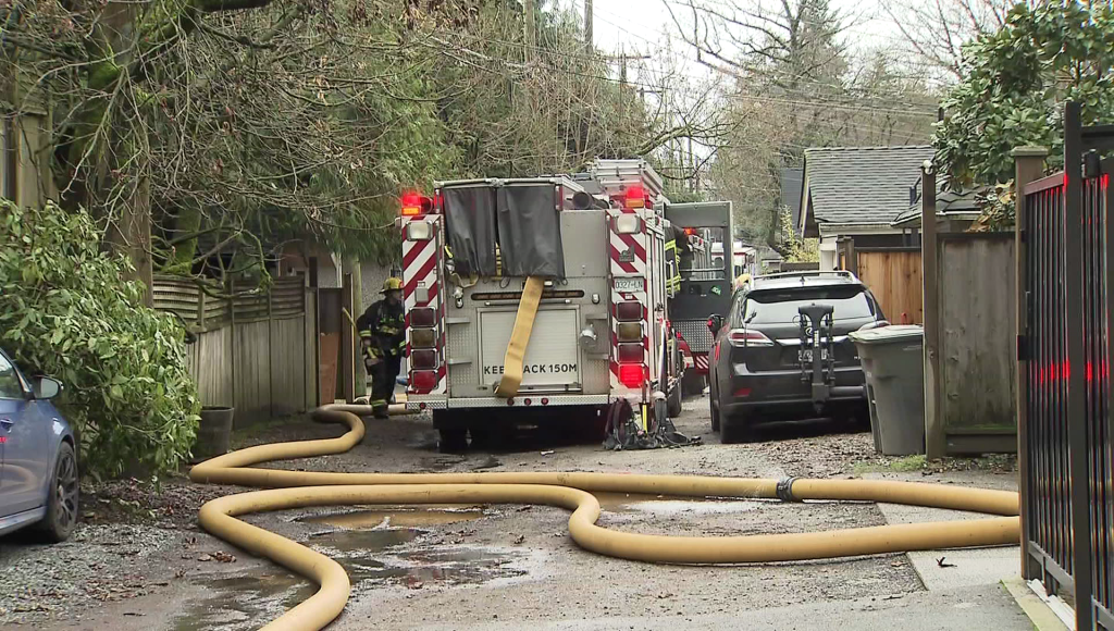 Firetrucks in an alleyway in Kits