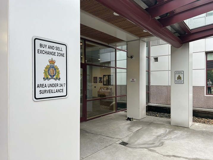 The "safe zone" outside the North Vancouver RCMP detachment where Mounties recommend you safely make online transactions.