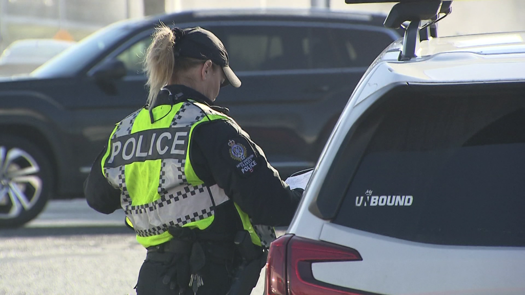 Police look for distracted drivers in New Westminster