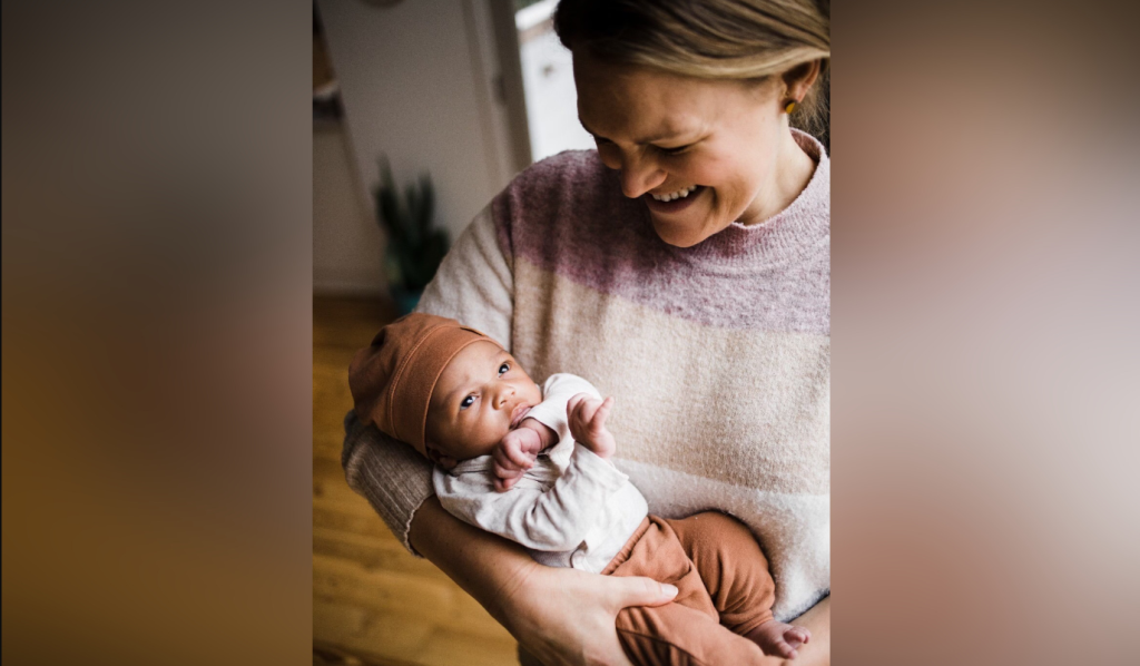 New B.C. mom Holly Noot and her baby