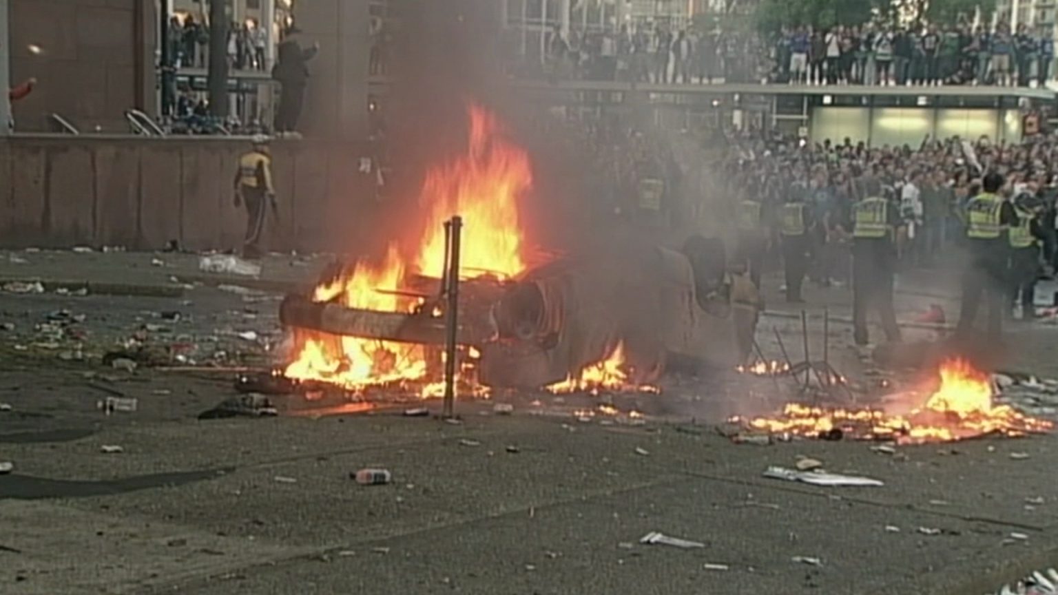 Vancouver-Stanley-Cup-Riot-2011-5-1536x864.jpg