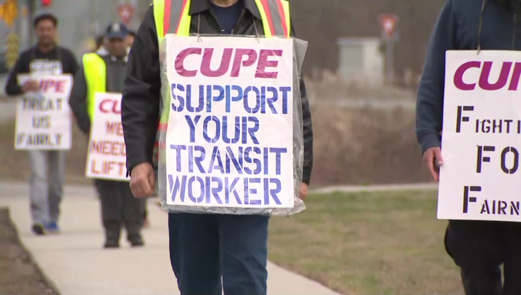 Councils in Chilliwack, Abbotsford, and Mission are now asking for a mediator to step in to try and find some common ground between employer First Transit and CUPE Local 561 members to end the transit strike. (CityNews Image)