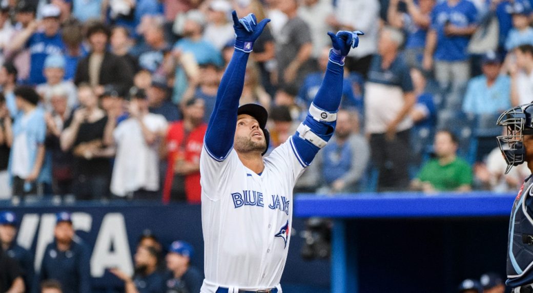 Biggio pulls off rare unassisted double play to get Blue Jays out