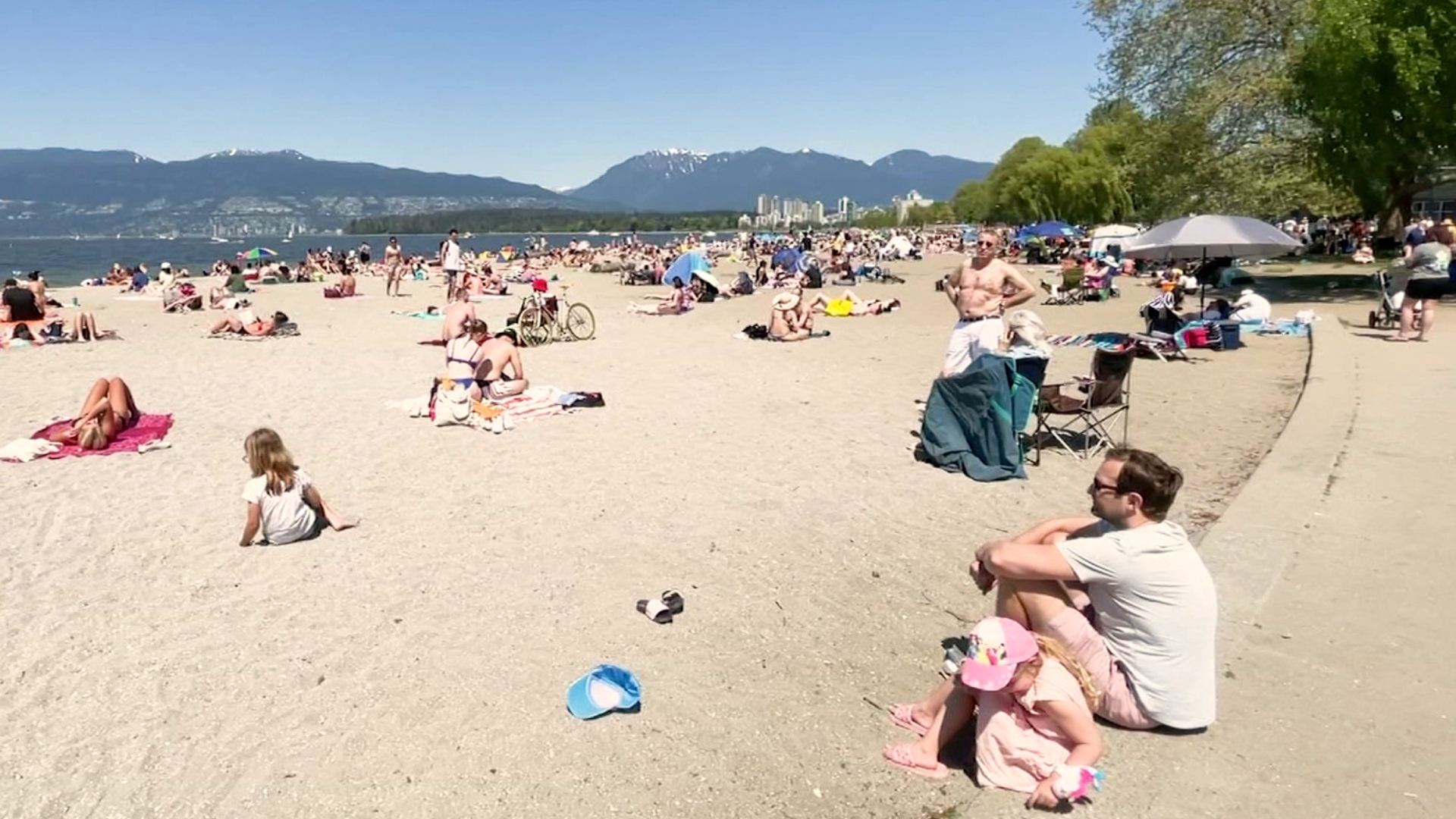 Single-day temperature records across B.C.'s South Coast tumbled over the weekend. (CityNews Image)