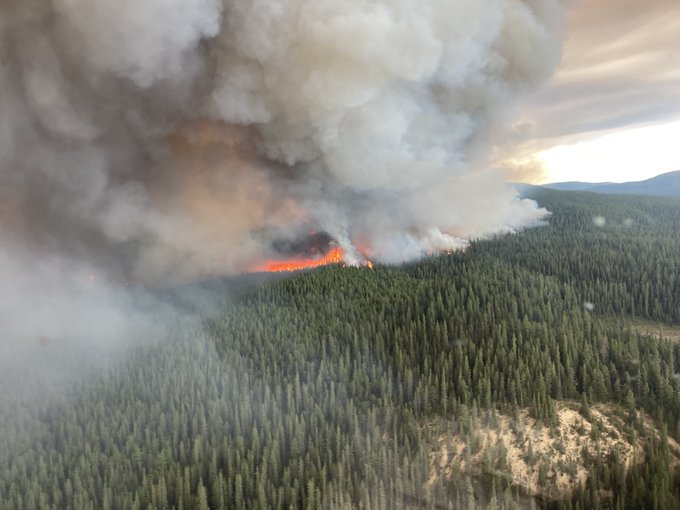 Smoke and flames from the Little Blue River wildfire