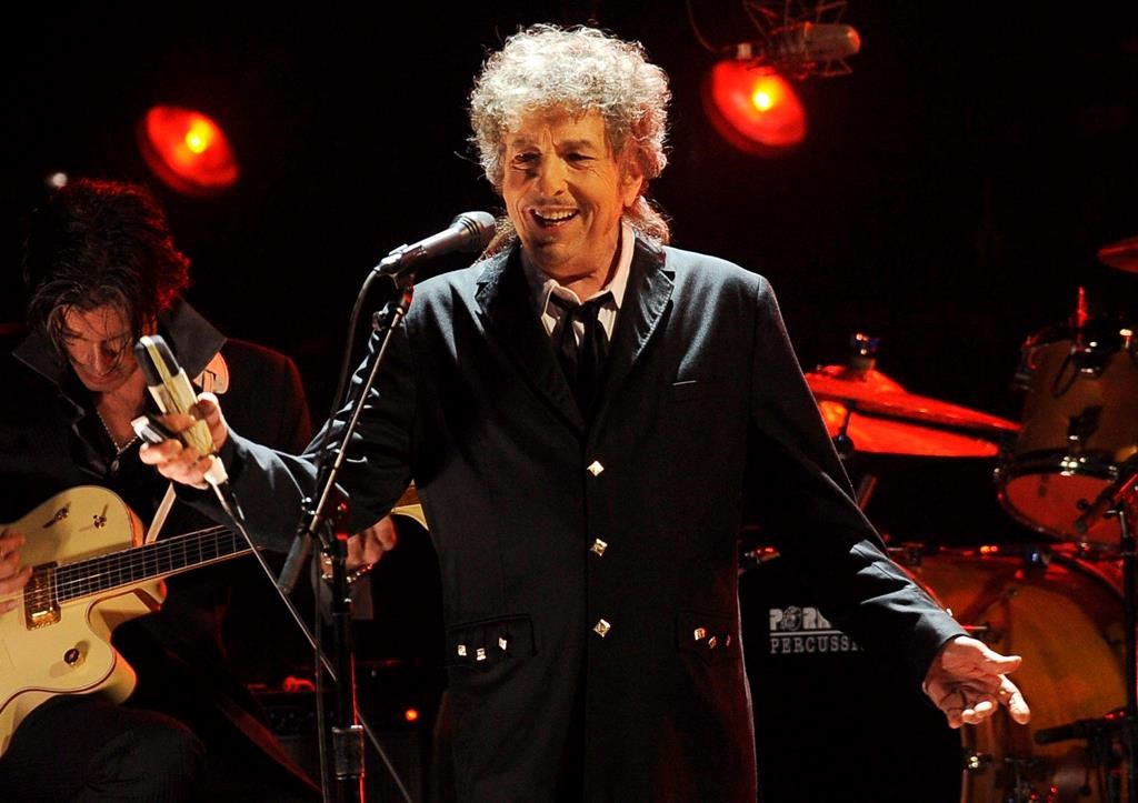 bob dylan tour dates canada