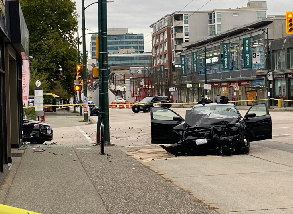 Vancouver Police Cruiser Involved In Crash | CityNews Vancouver