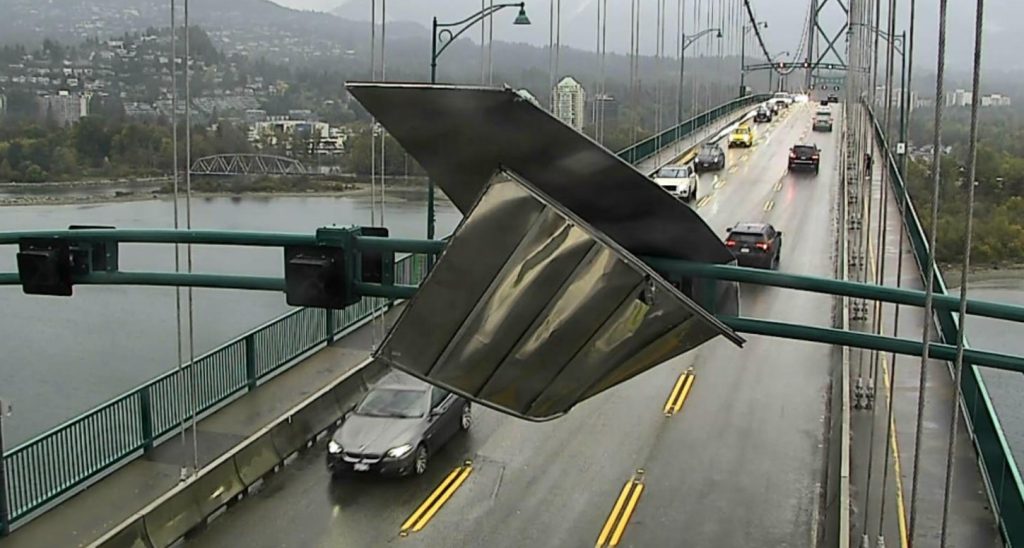 Lions Gate Bridge closed CityNews Vancouver