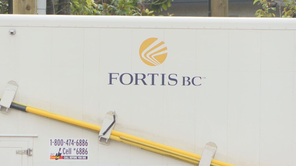 FortisBC working to restore gas for 330 North Vancouver residents