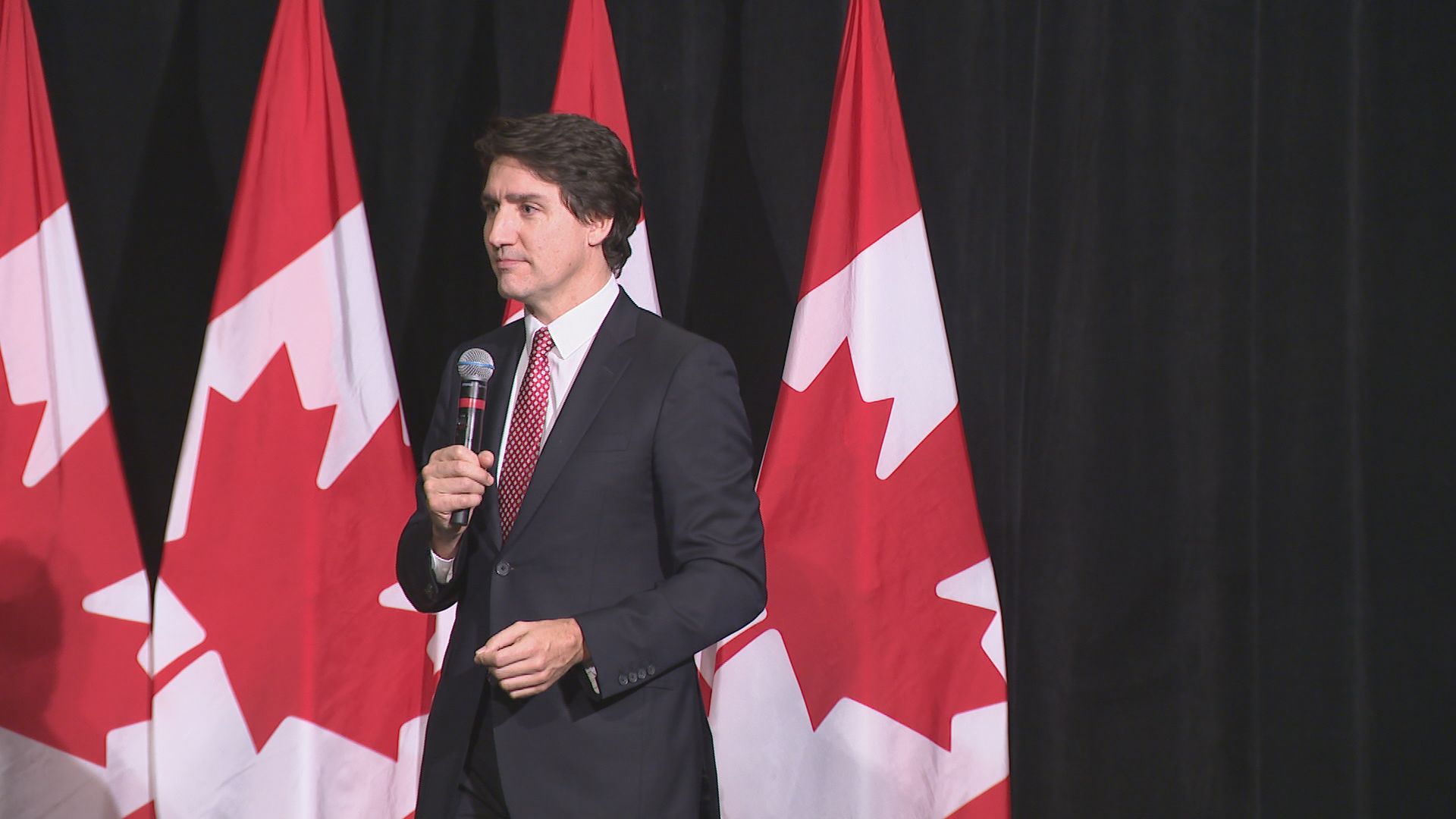 温哥华和加拿大达成住房协议