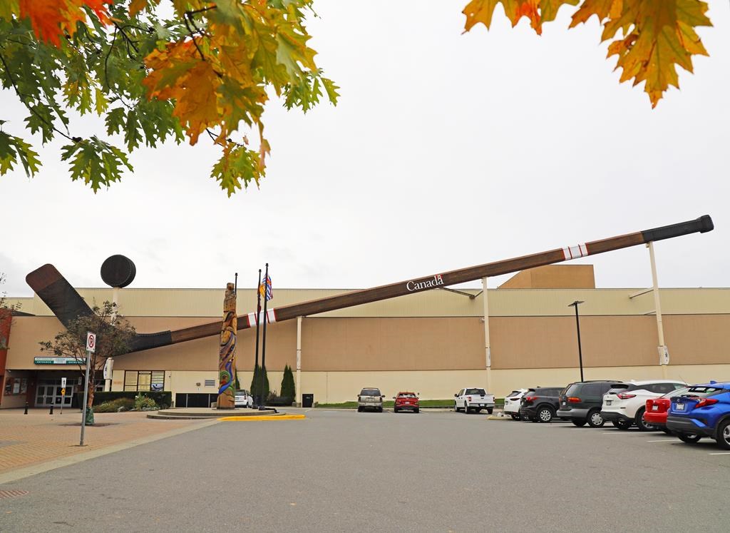 The world's largest hockey stick affixed to the exterior of a community centre