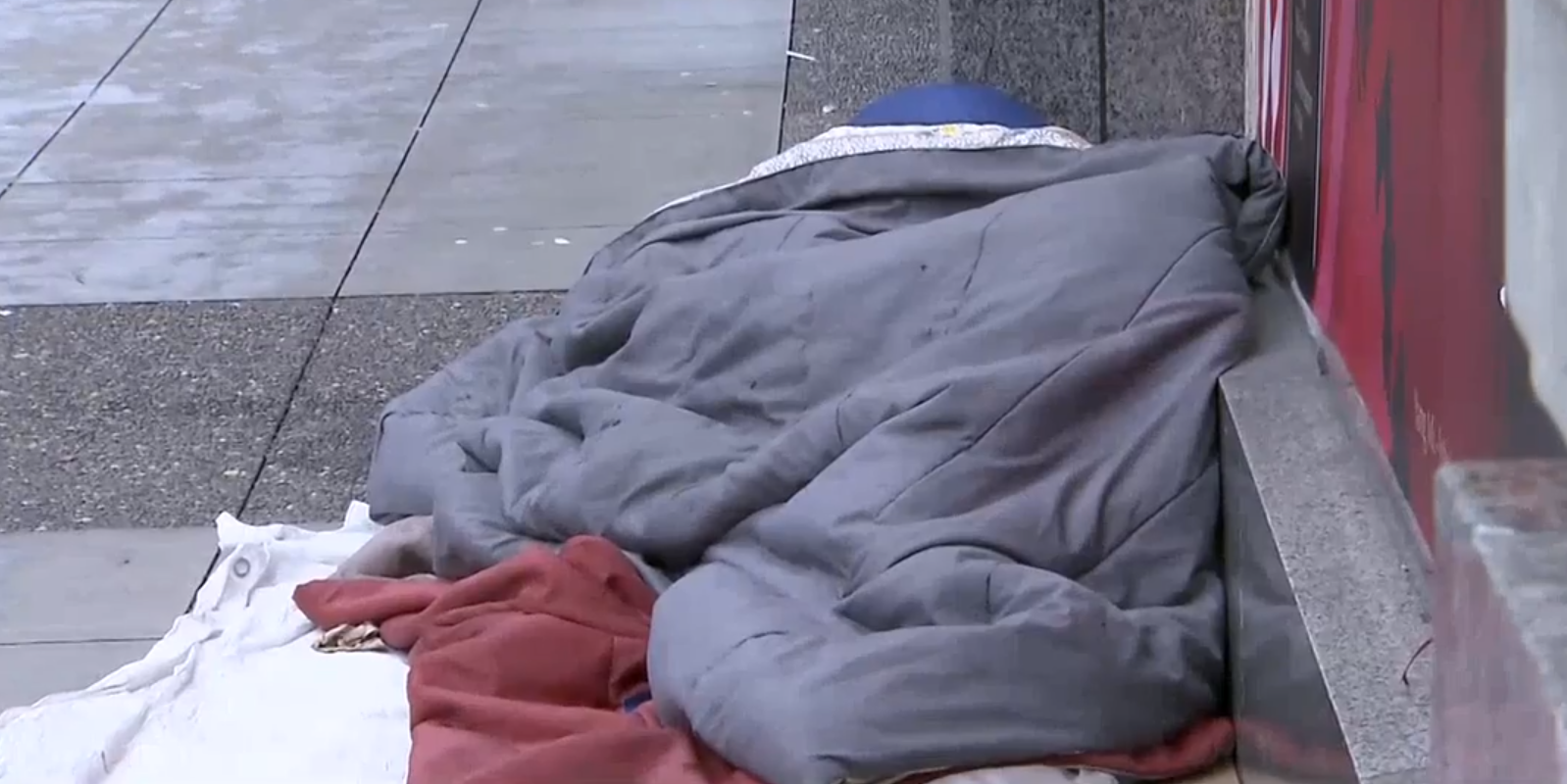 温哥华的天气对无家可归者来说是一个挑战