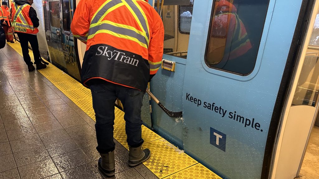 Why hockey sticks are TransLink's preferred tool to clear SkyTrain ice