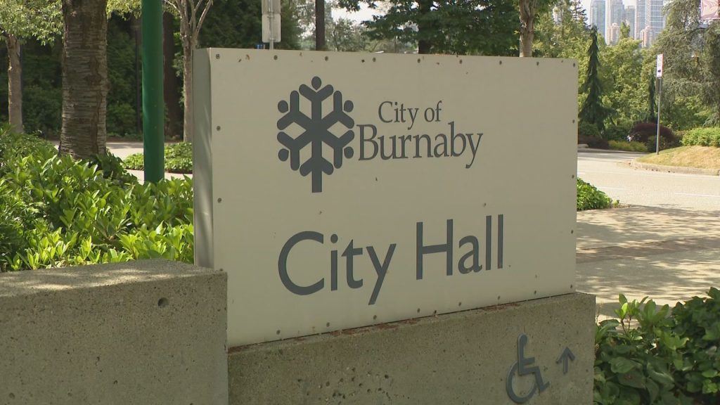 Burnaby votes to allow alcohol consumption in parks year-round