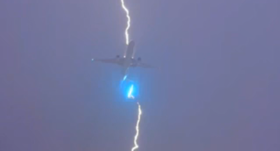 A screenshot of a plane being hit by lightning shortly after it took off from Vancouver International Airport (YVR) on Sunday, March 3, 2024