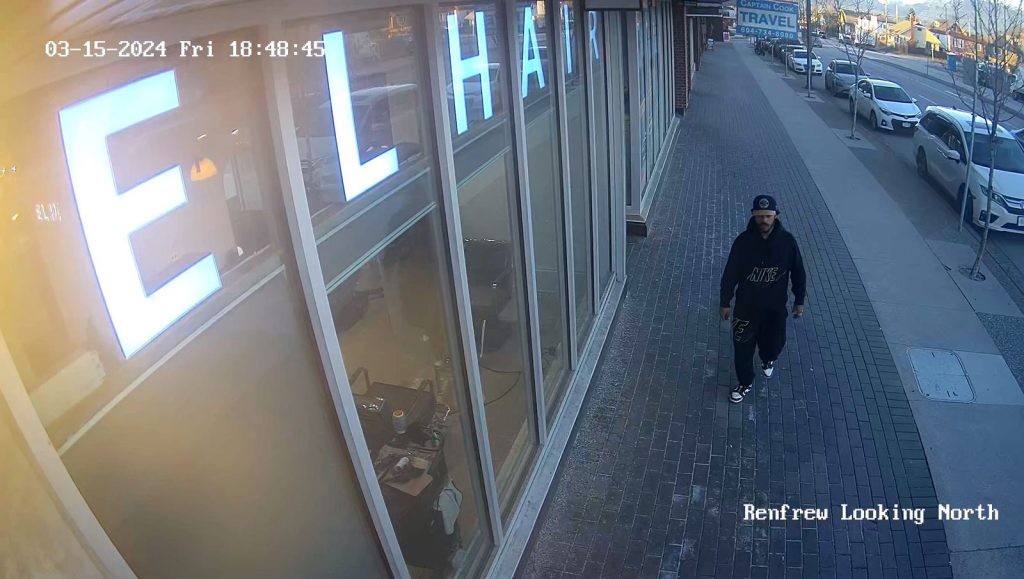 Vancouver police are looking to identify a suspect wanted in connection with a number of purse-snatchings and other reported robberies in the city. 