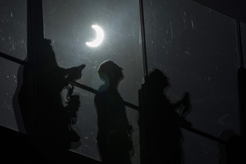Rainy weather dampens Metro Vancouver's partial solar eclipse