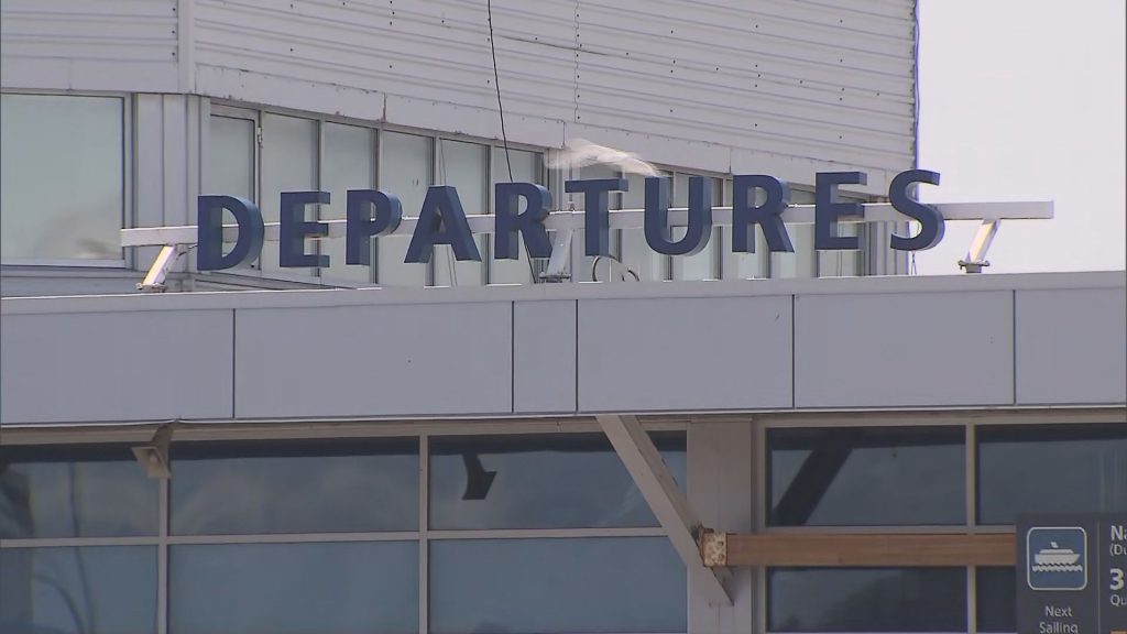 BC Ferries cancels two sailings Friday evening due to heavy winds