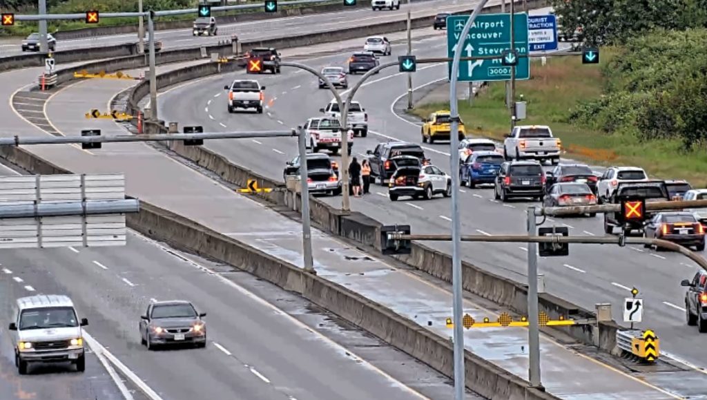 Multi-vehicle crash at Massey Tunnel, NB lanes to be closed for 'hours'