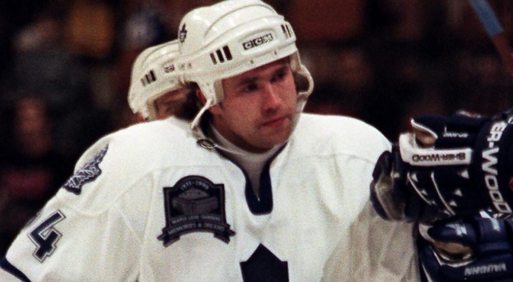 Former Maple Leafs forward Sergei Berezin dead at 52