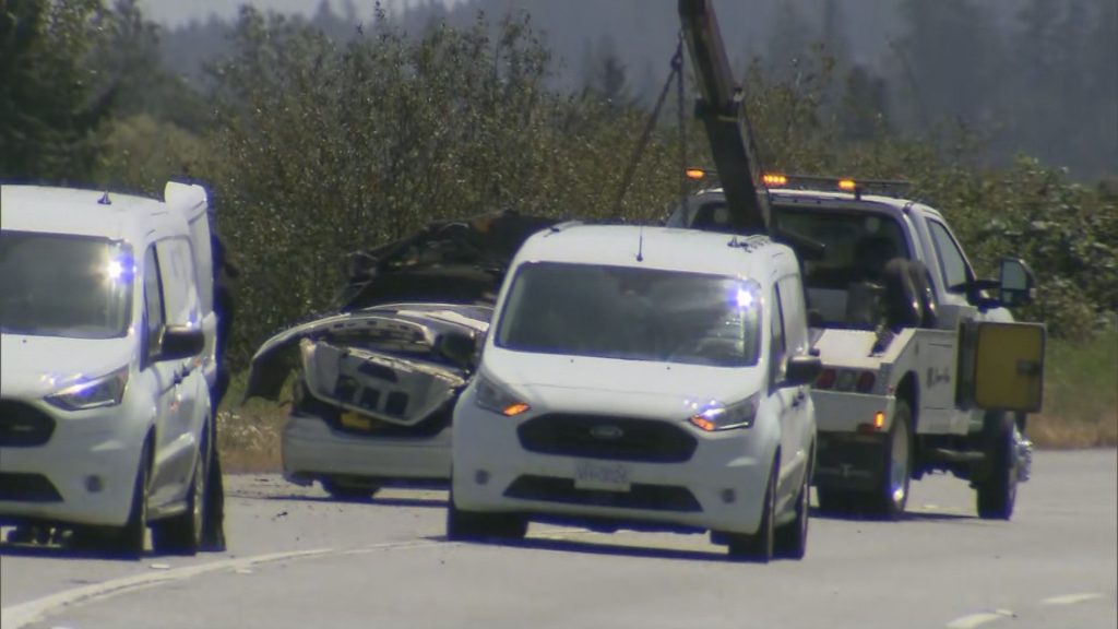 1 dead, 2 hospitalized in Hwy 99 crash; northbound closed in Surrey
