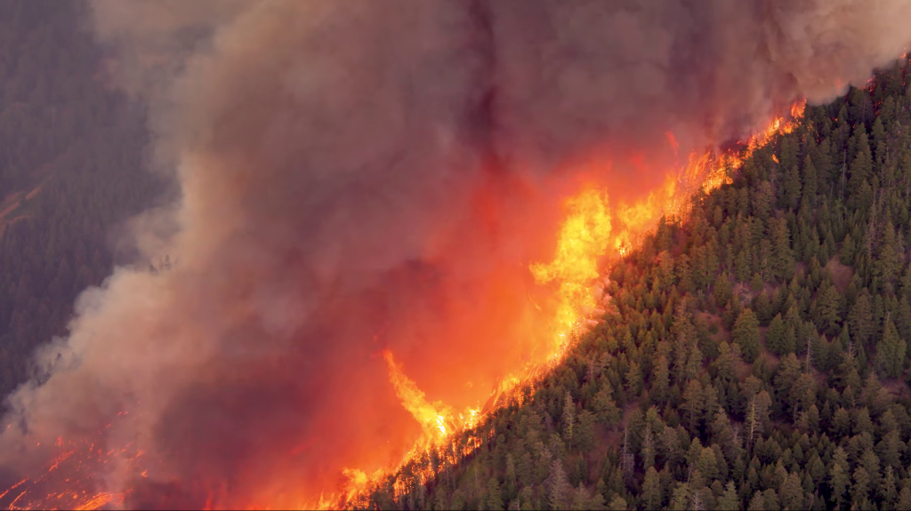 More than 400 wildfires burning across B.C.
