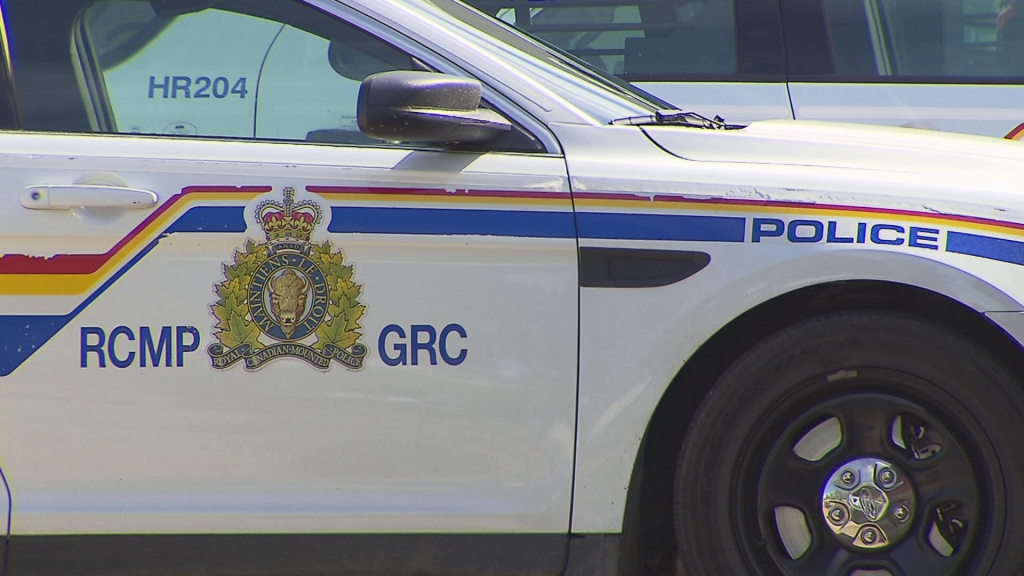 Targeted North Vancouver shooting sends man to hospital in serious condition