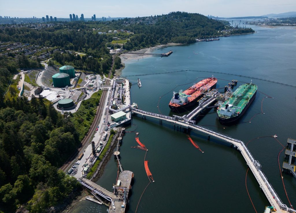 Watchdog calls out Burnaby's 'dangerous' $20M deal with TMX