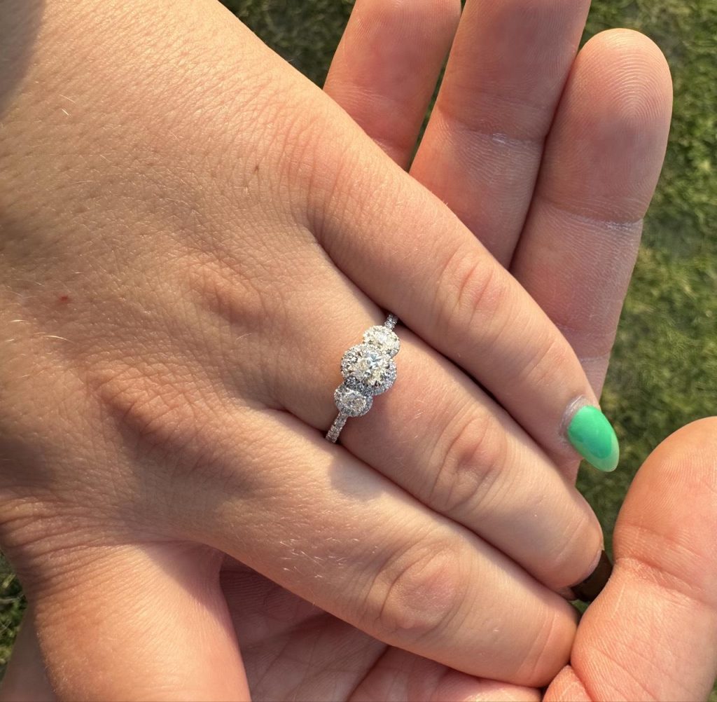 The new wedding ring that John Sauvageau got for his partner after they lost their wedding ring in Stanley Park. (Supplied)