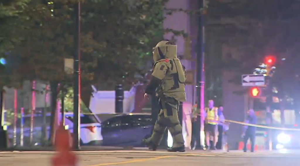 'Suspicious package' that shut down Vancouver street Thursday not an explosive device: VPD