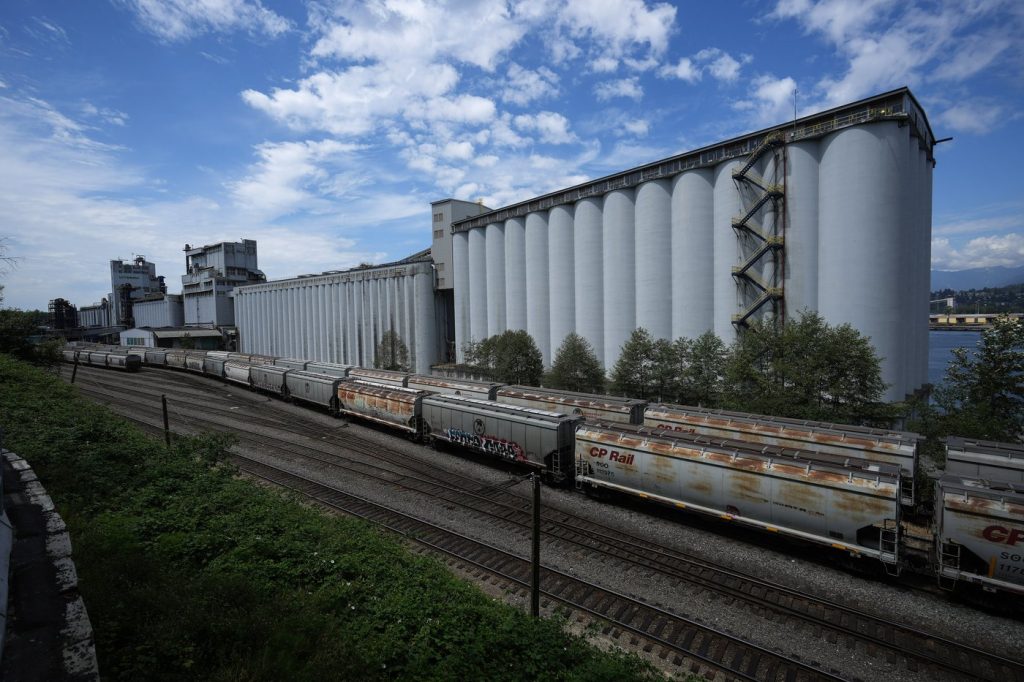 No deal after two days of negotiating in the Vancouver grain workers strike