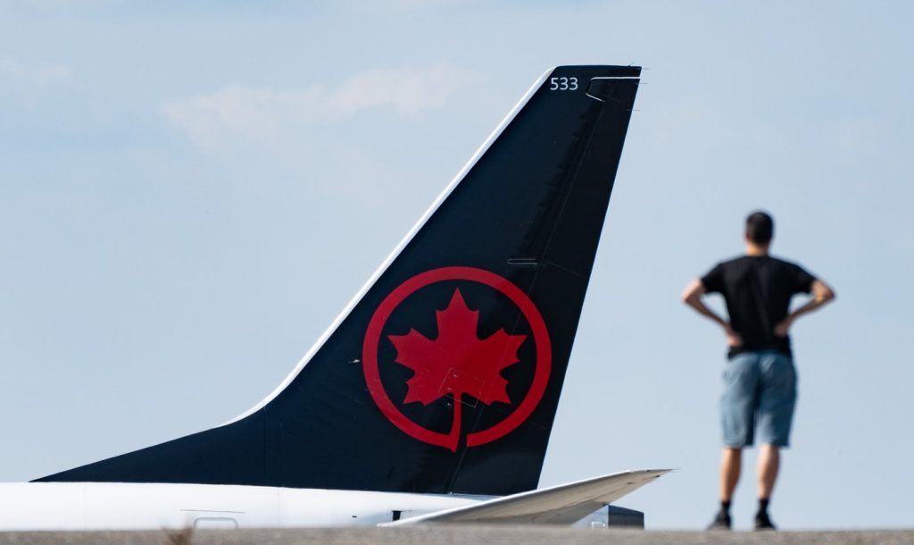 Air Canada on charm offensive trying to ease travellers worries as tentative deal reached with pilots