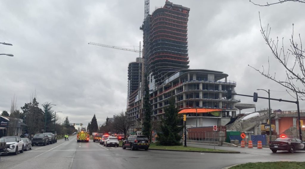 B.C. construction safety in focus after another crane incident at Vancouver site