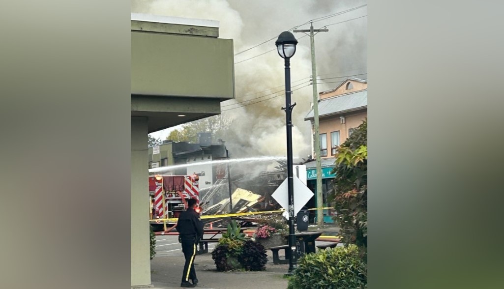 Massive fire at Langley restaurant leads to partial building collapse; crews continue to battle blaze