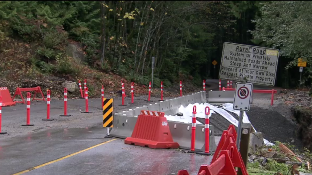 Evacuation order lifted for 1 of 3 Deep Cove properties