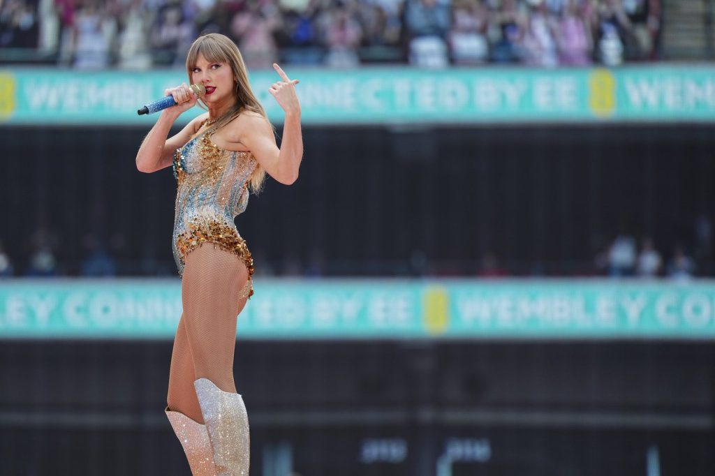 Better Business Bureau urges caution after Vancouver Taylor Swift fan scammed out of thousands