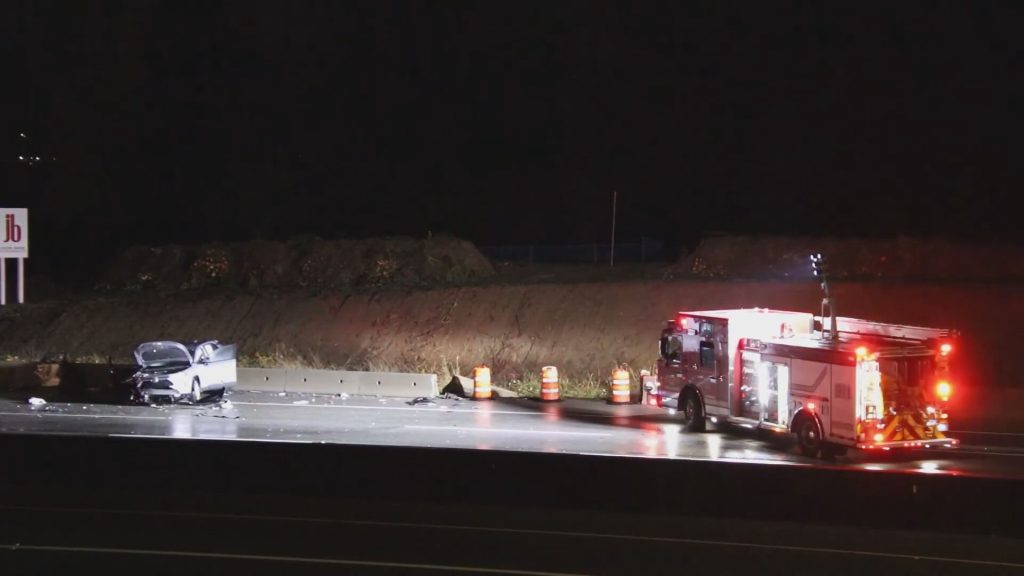 A multi-vehicle crash closed Highway 1 in Burnaby on Tuesday, Nov. 12. (Credit Shane MacKichan)