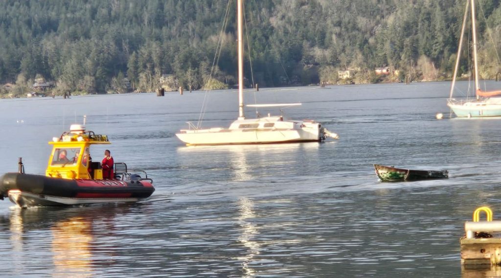 Hypothermic man rescued from water in Cowichan Bay, says RCMSAR