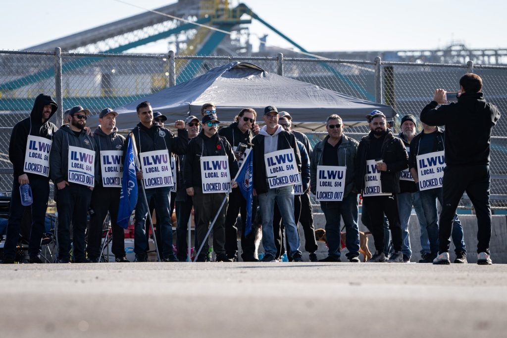 Expert says silence in B.C. port lockout unusual while retailers call for urgency