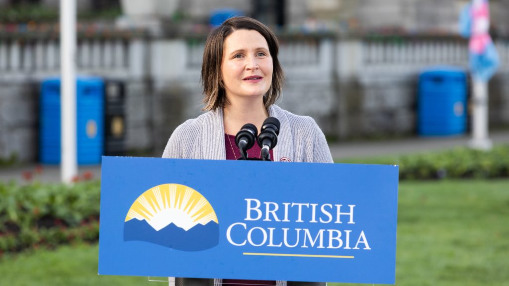 B.C. cabinet minister stepping down after cancer diagnosis