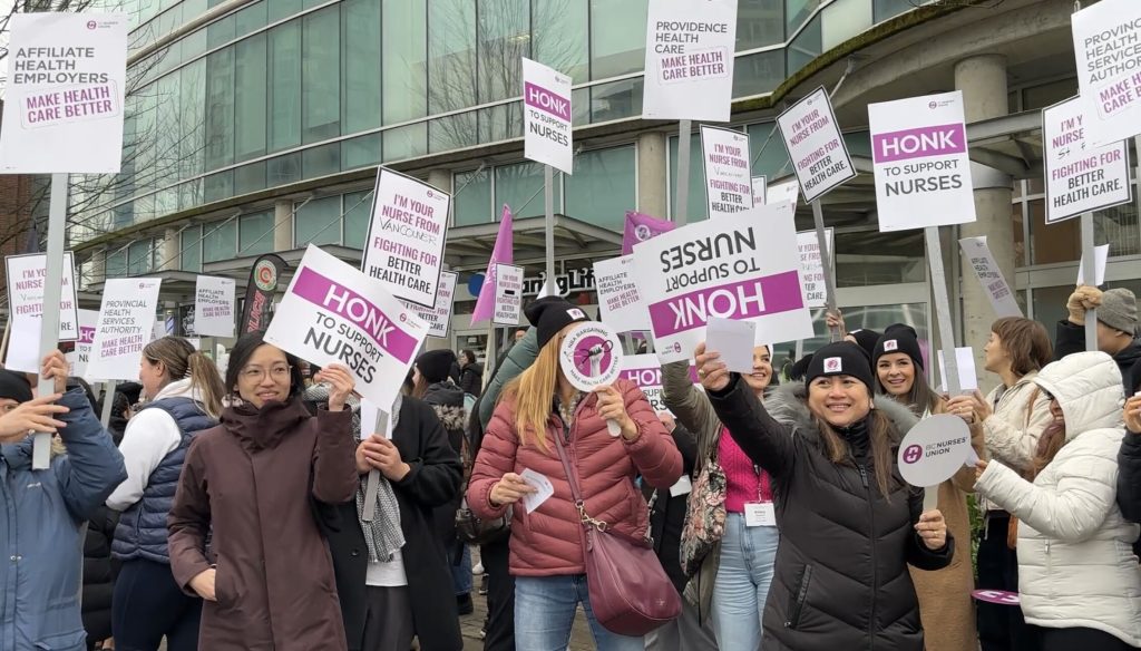 B.C. nurses rally in Burnaby for safer working conditions